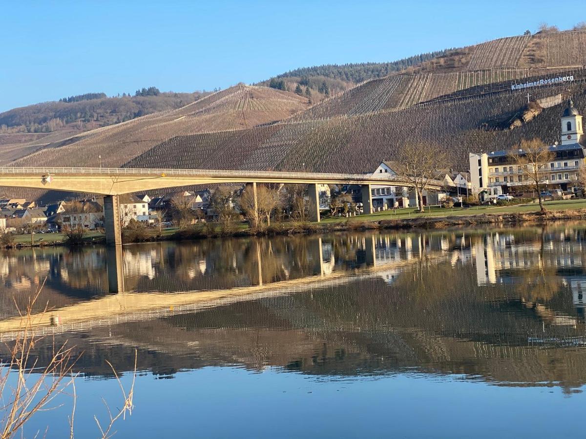 Mittelmosel Panorama Ferienwohnung Kinheim Exteriör bild